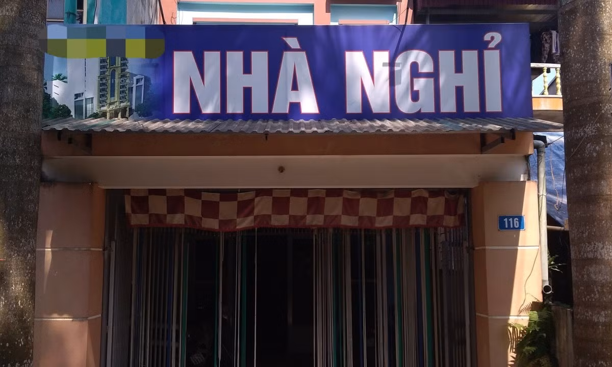 Ga “phi cong” xuong tay giet hai nguoi tinh hon 4 tuoi trong nha nghi