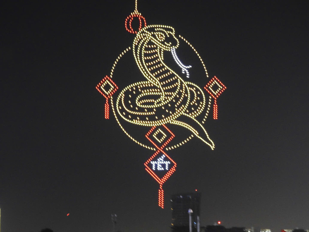 [LIVE] Nguoi dan ca nuoc han hoan chao xuan At Ty-Hinh-13