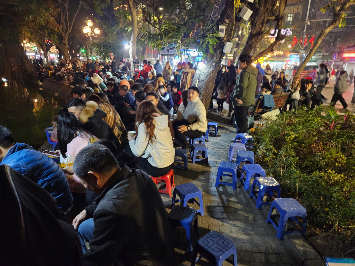 [LIVE] Nguoi dan ca nuoc han hoan chao xuan At Ty-Hinh-8