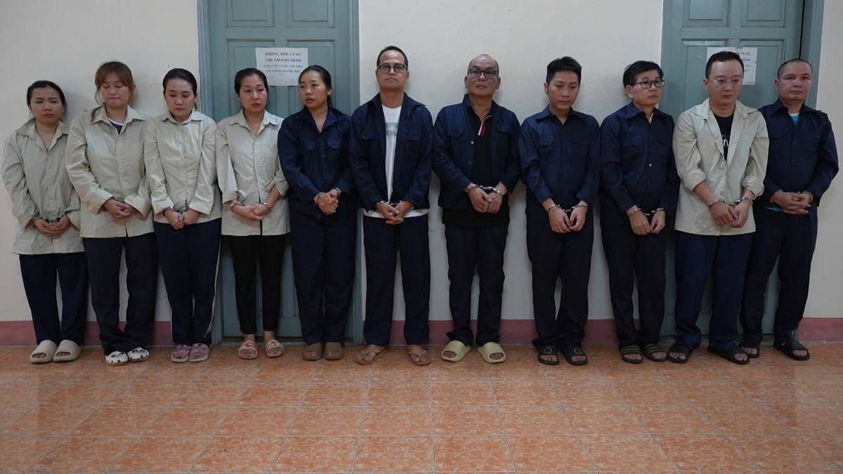 Công an TPHCM đột kích đường dây đánh bạc tại khách sạn Ramana Cong an TPHCM dot kich duong day danh bac tai khach san Ramana