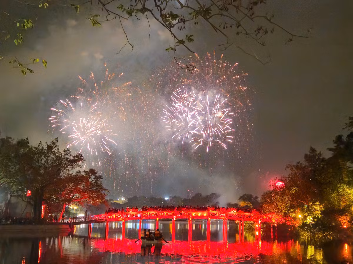 [LIVE] Nguoi dan ca nuoc han hoan chao xuan At Ty-Hinh-2