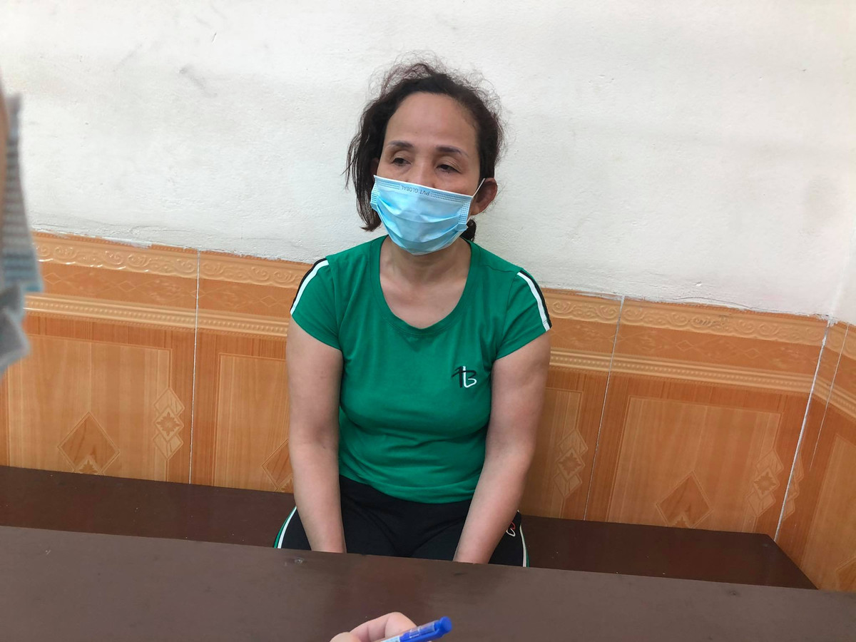 Nguyễn Thị Thu Hà tại cơ quan Công an.