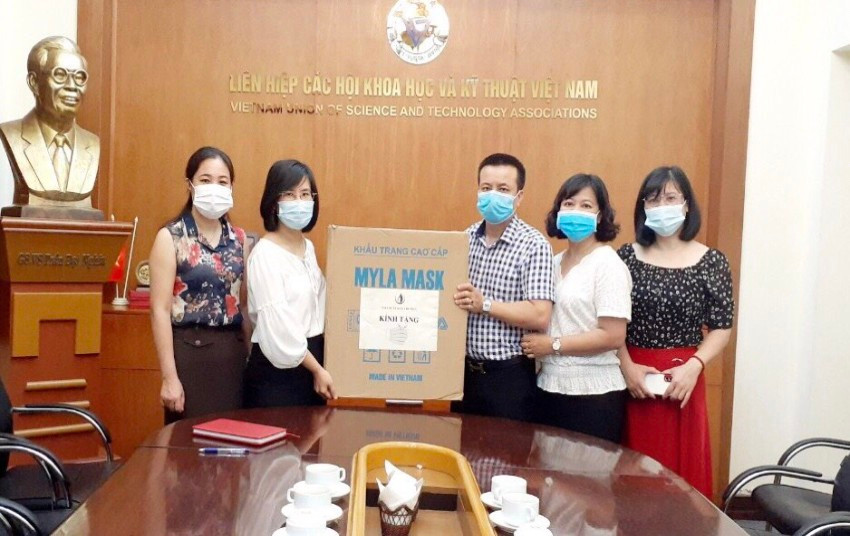 Co quan Lien hiep Hoi Viet Nam trien khai phong chong Covid-19