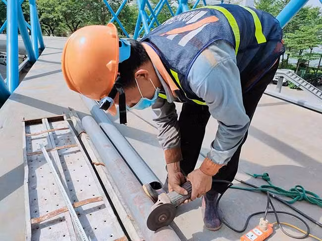 Đặc biệt, cây cầu sẽ giúp ích rất nhiều cho người dân sinh sống ở đây khi từ nhà sang công viên Thanh Xuân tập thể dục, dạo chơi. 