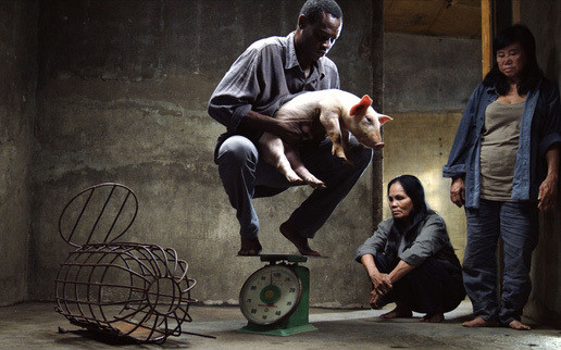  Phạt nhà sản xuất bộ phim "Vị" 35 triệu đồng: Ngày 17/5, Thanh tra Bộ Văn hóa, Thể thao và Du lịch cho biết, đơn vị đã xử phạt Công ty Trách nhiệm hữu hạn Le Bien Pictures - công ty sản xuất bộ phim "Vị" 35 triệu đồng. Cụ thể, Công ty Trách nhiệm hữu hạn Le Bien Pictures đã gửi bộ phim "Vị" (Taste) tham dự Liên hoan phim Berlin lần thứ 71 tổ chức tại Đức khi phim chưa có giấy phép phổ biến của cơ quan quản lý nhà nước có thẩm quyền. 