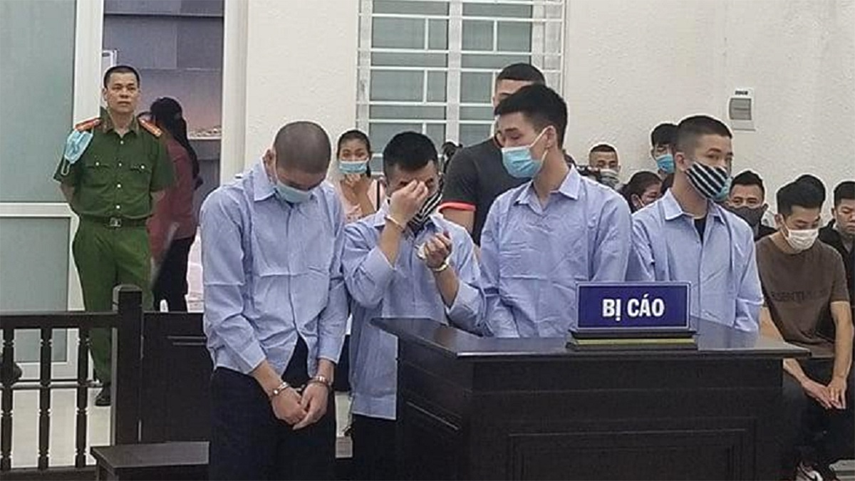 Ha Noi: Dinh chi Pho truong Cong an quan Tay Ho