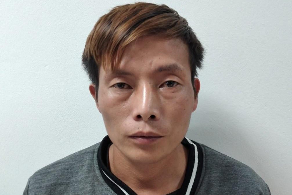  Can ngăn anh trai đánh con, em bị đâm chết: Đêm 16/2, sau khi uống rượu, Vi Văn Bảy (29 tuổi, ở huyện Sơn Dương, tỉnh Tuyên Quang) đánh đập các con. Thấy em trai là anh Vi Đức Vinh (26 tuổi) vào can ngăn, Bảy đã cầm dao đâm liên tiếp vào người anh Vinh khiến nạn nhân tử vong. Bảy là người nghiện rượu. Khi say, bị can thường chửi bới, đánh đập các con.