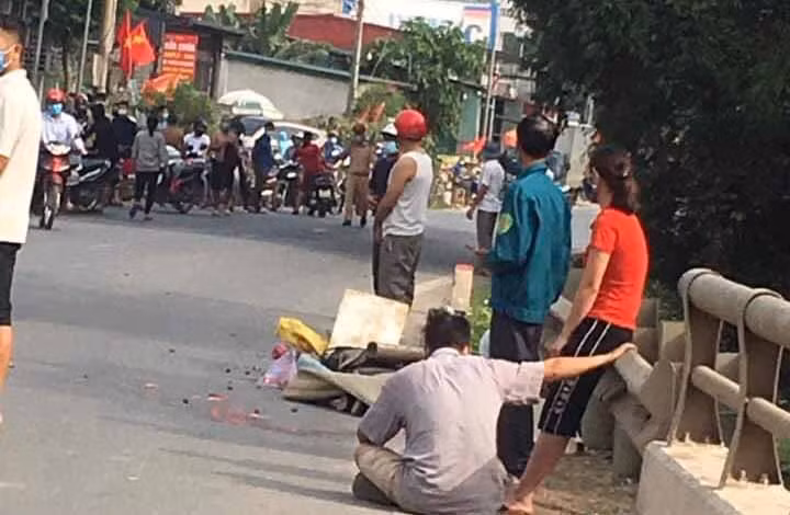 Video: Thi the nguoi phu nu bien dang vi bi xe dau keo dam