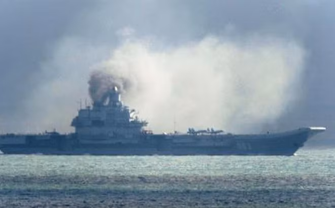 Tham vọng xây dựng biên đội tàu sân bay để thống trị trên khắp các đại dương như dưới thời Liên Xô của Nga, như bị dội một gáo nước lạnh, khi tàu sân bay Kuznetsov duy nhất của họ, sau khi tham chiến tại Syria đã phải cấp tốc đưa về nhà máy để sửa chữa và chưa biết bao giờ có thể quay lại biển xanh.