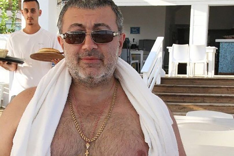 Trum mafia Nga bi 3 con gai dam chet: Loi khai bat ngo cua nguoi than