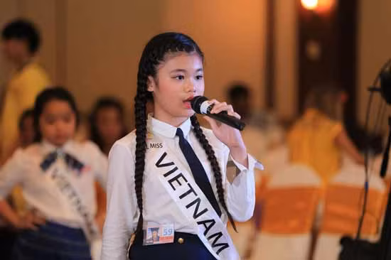 Nhung dieu it biet ve “Hoa hau nho tuoi nhat Viet Nam