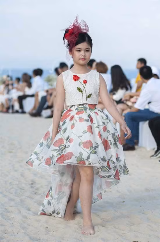 Nhung dieu it biet ve “Hoa hau nho tuoi nhat Viet Nam