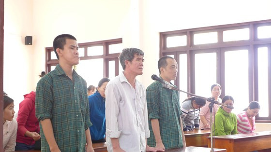 43 nam tu cho 3 doi tuong danh chet nguoi tinh cua co ruot