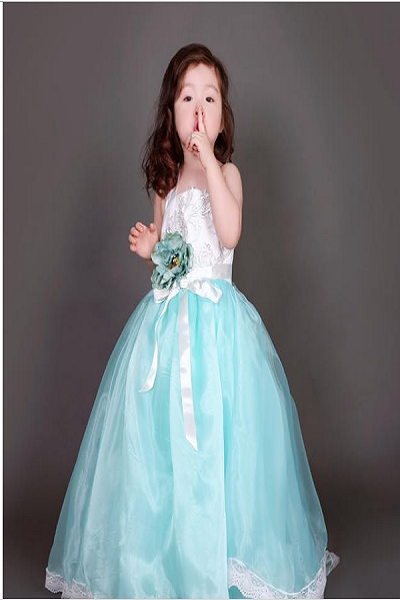 Con gai Elly Tran tiep tuc gay 