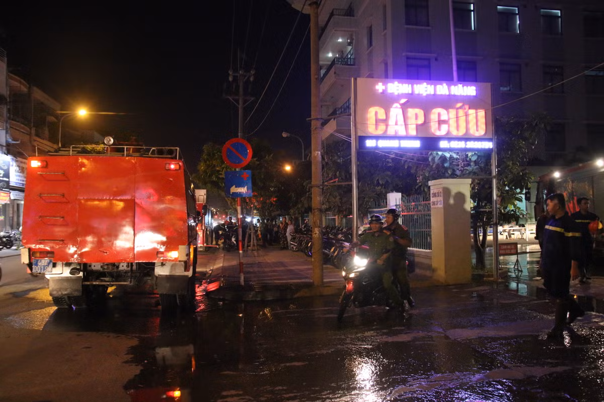 Chay o benh vien Da Nang, hang tram benh nhan duoc so tan