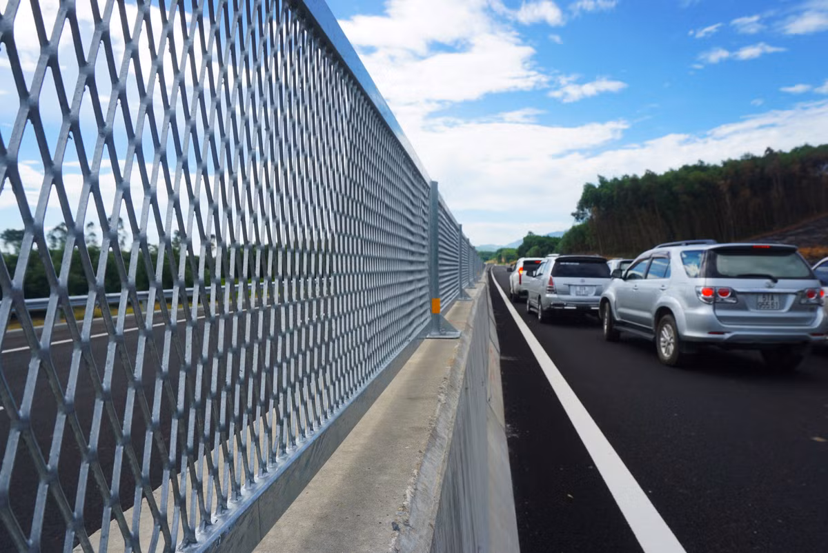 Sau một năm vận hành đoạn tuyến từ Đà Nẵng-Tam Kỳ, đã có 720.000 lượt phương tiện lưu thông qua tuyến.