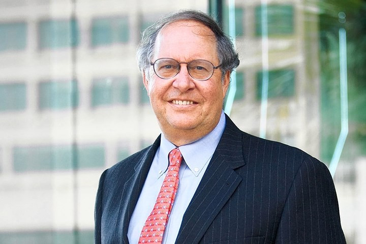 5. Bill Miller, 68 tuổi, cựu Giám đốc đầu tư của Legg Mason Capital Management. Miller đã phát triển thành công quỹ của mình từ 750 triệu USD đến hơn 20 tỷ USD.