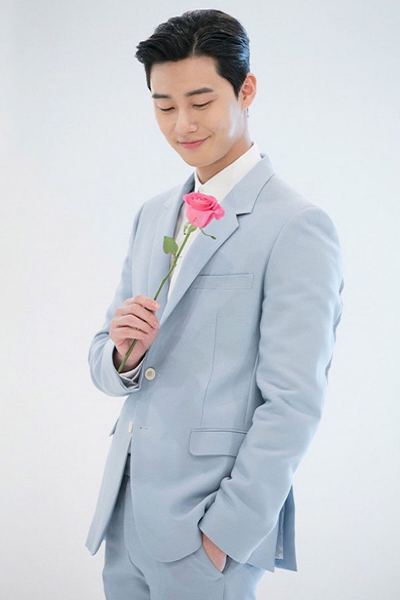 5 cung hoang dao co do tu luyen ngang co voi PCT Lee Young Joon