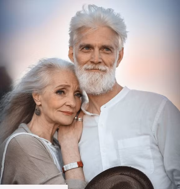 Vo chong kien nhau vi… mot nam yeu nhau, lo co bau roi chia tay