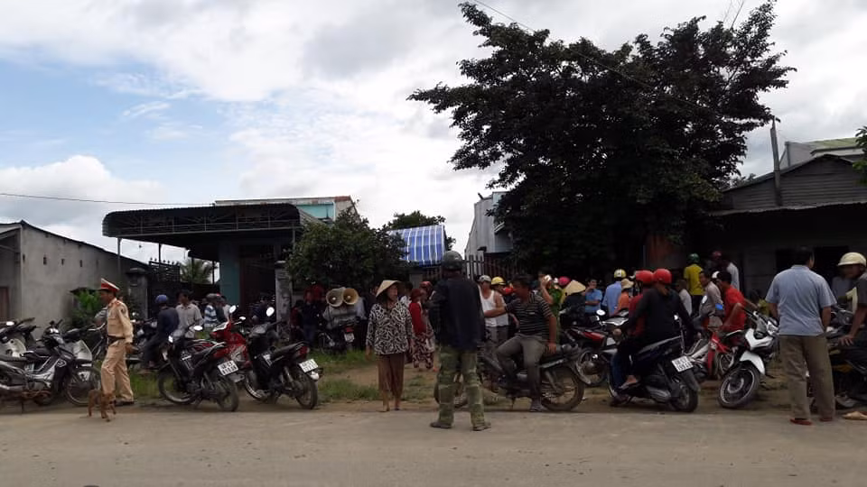 Xin 70 trieu mua xe khong duoc, con giet cha