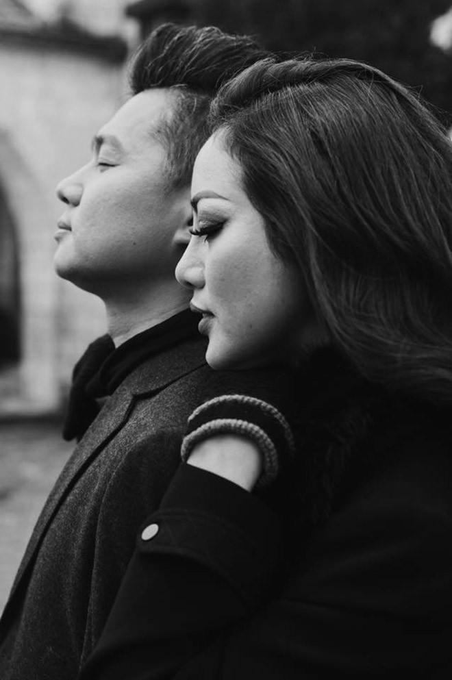 Trong lần đầu gặp nhau, Lâm Vũ không có nhiều ấn tượng với Huỳnh Tiên nhưng cô lại cho anh cảm giác muốn lấy làm vợ. Nam ca sĩ 41 tuổi thừa nhận trước giờ anh chưa từng có cảm giác này với cô gái nào.