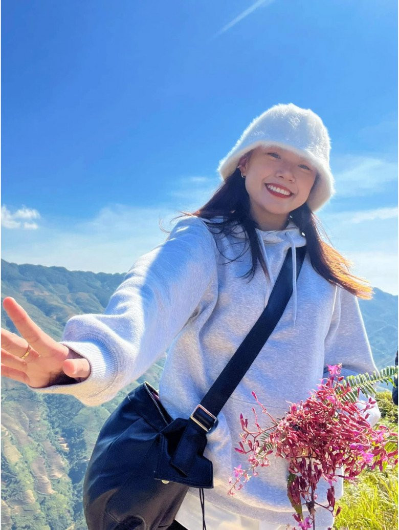 Gương mặt bầu bĩnh cùng nụ cười tươi rói chính là điểm thu hút của Thảo Anh.