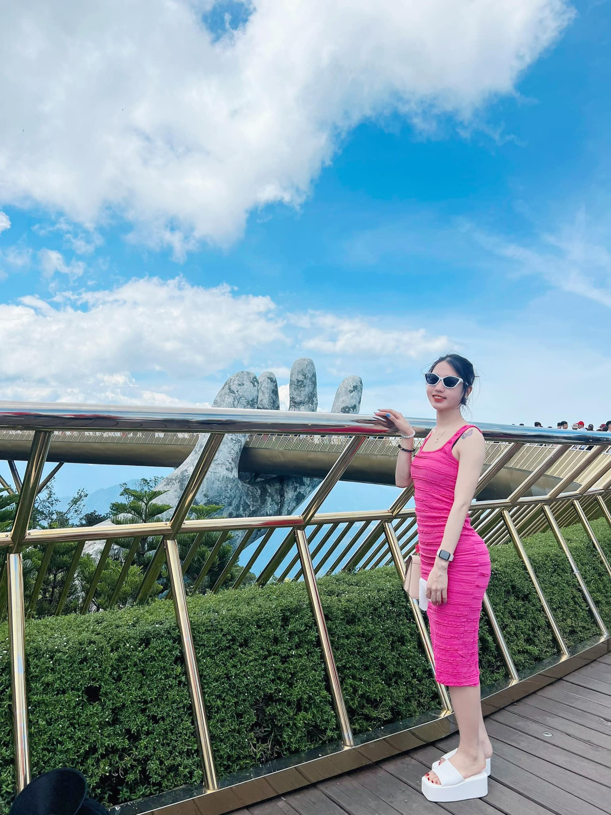 Trần Thị Duyên sở hữu gương mặt xinh xắn, nhỏ nhắn, được nhiều người nhận xét là đẹp như búp bê.