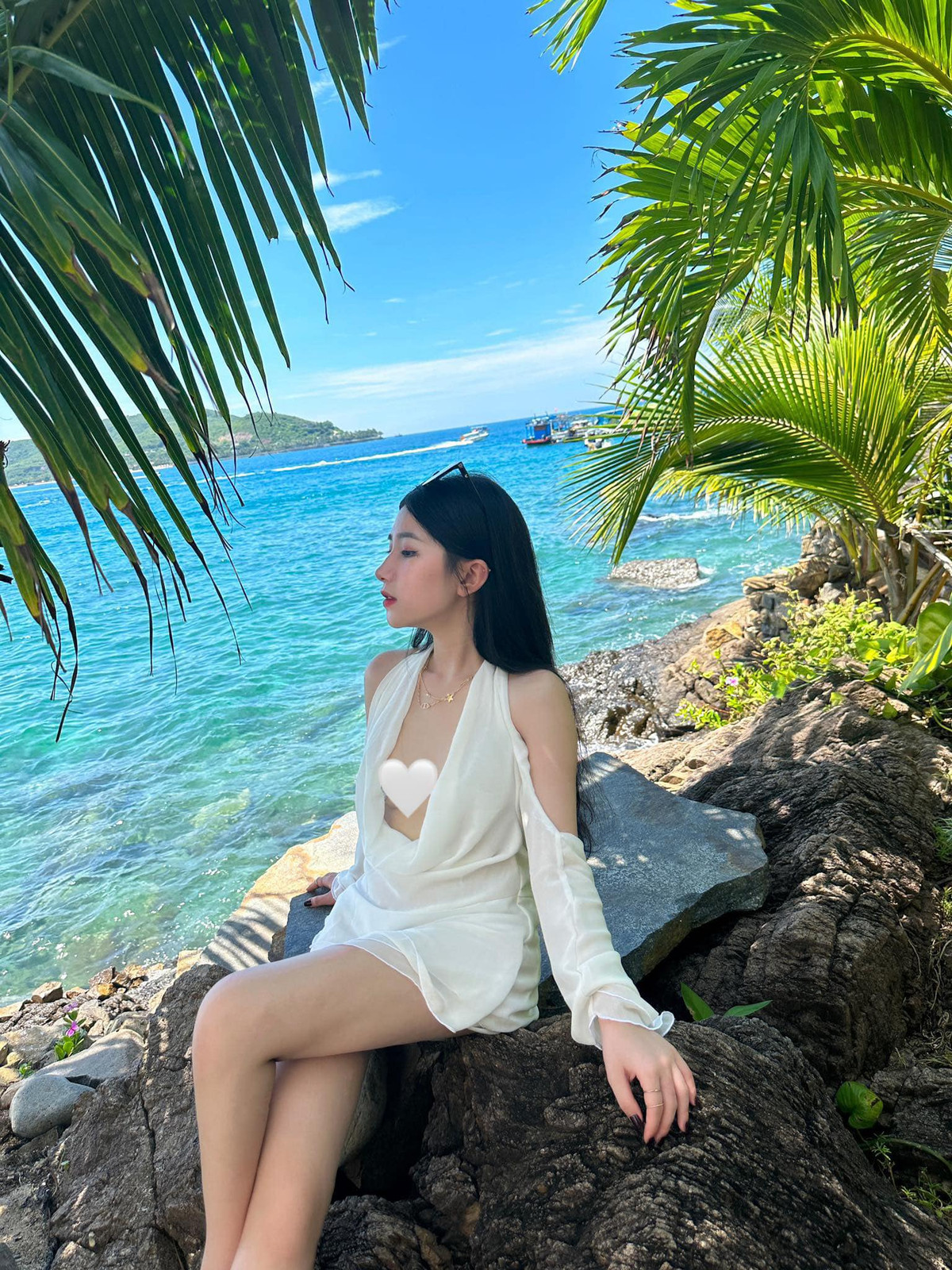 Hiện tại, hot girl sinh năm 2022 vẫn đang theo đuổi con đường nghệ thuật, cố gắng phát triển bản thân để thực hiện ước mơ làm diễn viên hoặc người mẫu ảnh chuyên nghiệp.