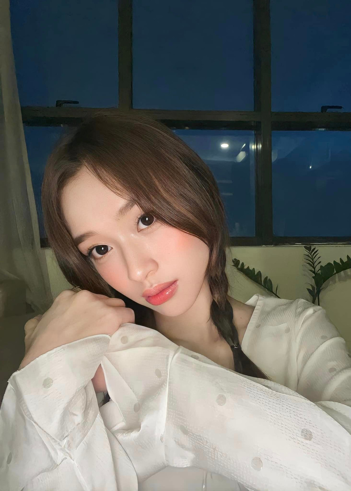 Cô nàng còn là gương mặt nổi tiếng trên mạng xã hội TikTok với những clip ca hát, nhảy múa...