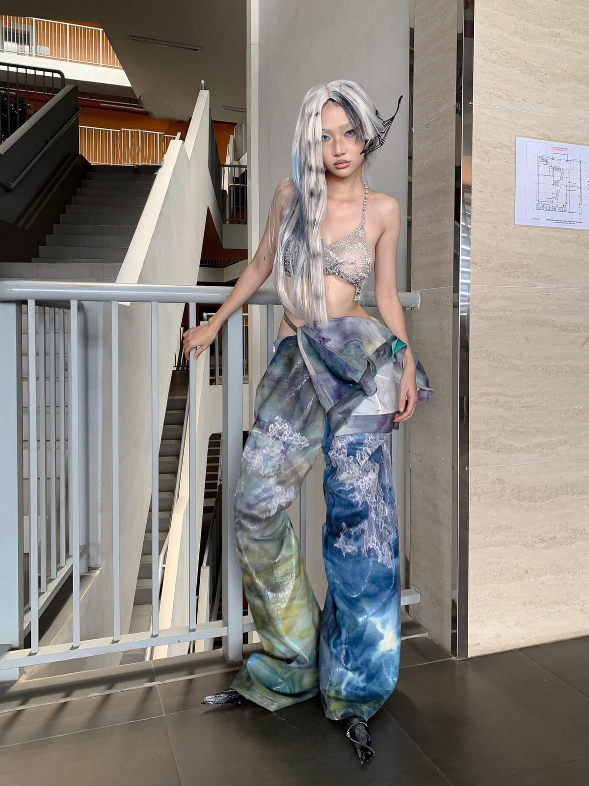 Bộ sưu tập trong buổi bảo vệ đồ án tốt nghiệp khiến người xem không khỏi trầm trồ trước tài năng của các bạn sinh viên.