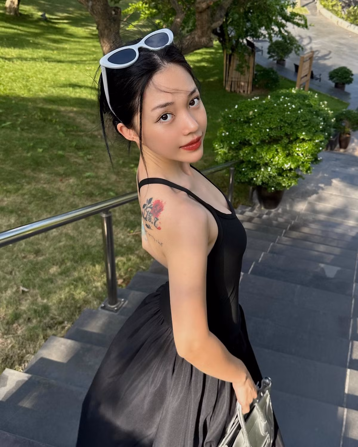 Ở tuổi 27, cô được nhiều người ngưỡng mộ vì sở hữu khối tài sản "khủng". Ảnh: Tổng hợp