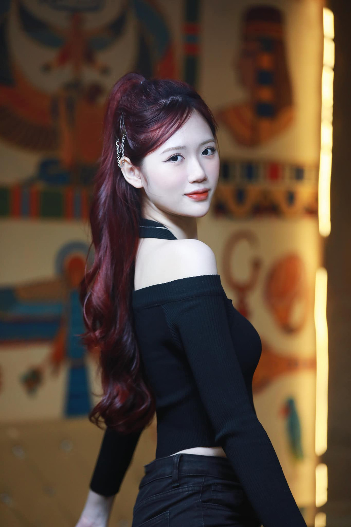 Từ sau chương trình "Nóng cùng World Cup 2022", cuộc sống của Lan Nhi có nhiều thay đổi. Cô nàng gọi đây là bước ngoặt của cuộc đời mình.