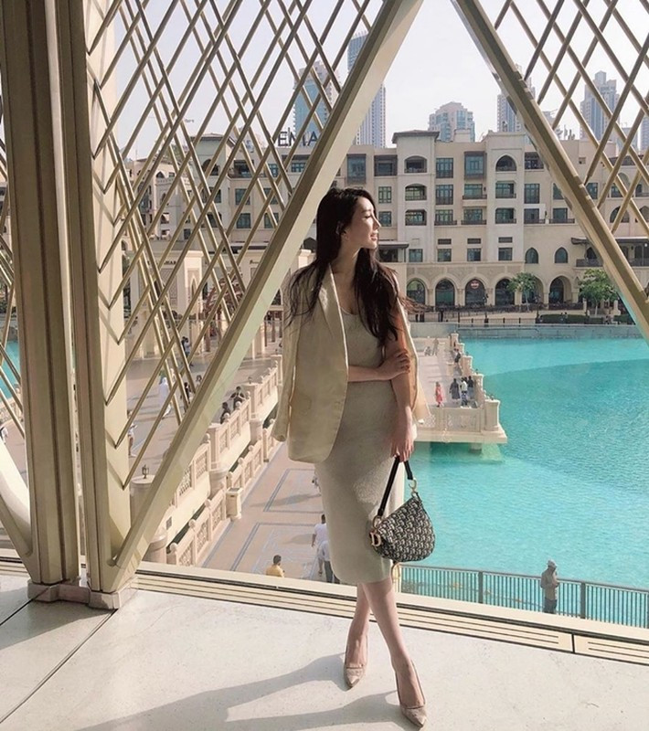 Mỗi lần livestream của Jung So Ra họ không thể bỏ qua vì để ngắm nhan sắc của cựu nữ tiếp viên hàng không xinh đẹp tuyệt mỹ.