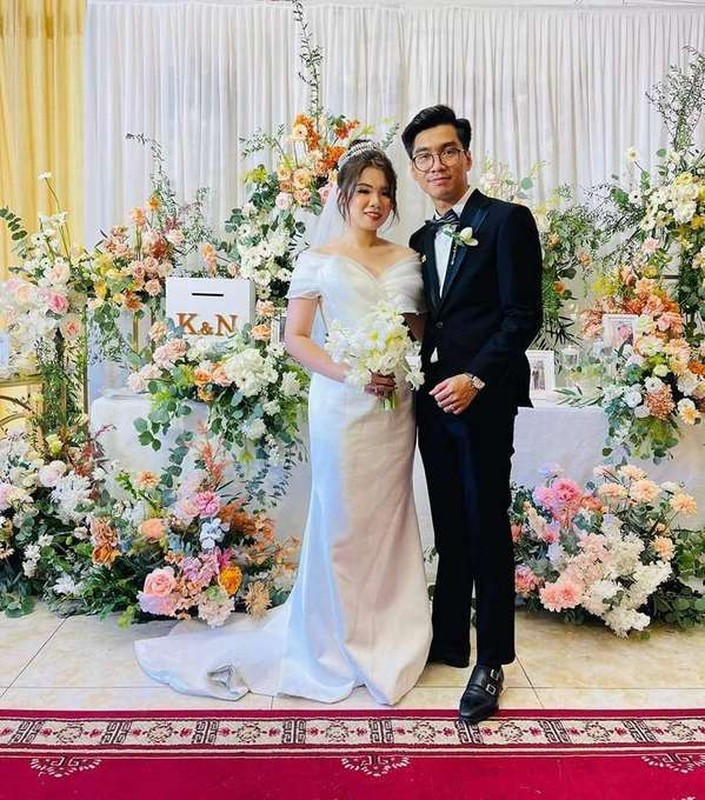 PewPew có lẽ là thành viên yên ắng nhất trong thời gian vừa qua. Đám cưới của anh cũng được tổ chức rất bí mật, chỉ có người thân, bạn bè tới tham dự, không có sự xuất hiện của giới truyền thông.