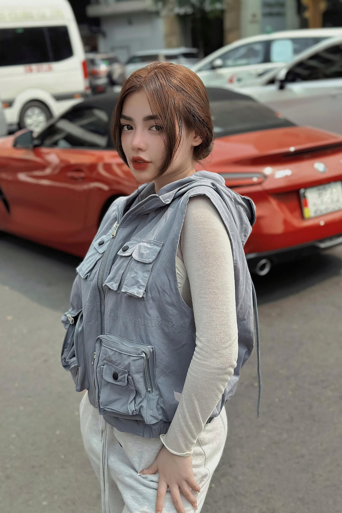 Thân hình nhỏ nhắn, gợi cảm của Na Thỏ chính là điểm nổi bật nhất của cô.