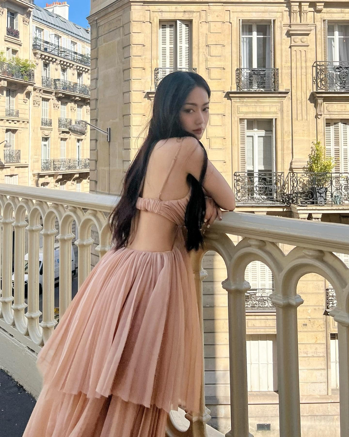 Đến nay Nga Wendy đã có một chỗ đứng vững chắc trên thị trường mẫu lookbook. Cô thường xuyên xuất hiện trong các sự kiện và tạp chí thời trang.