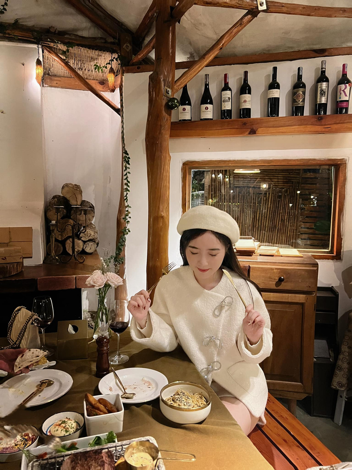 Trang cá nhân của bạn gái Hồ Tuấn Tài hiện đang tăng dần về số lượng người theo dõi.