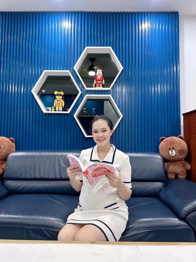 Nhìn lại hành trình mang thai lần thứ 2 của "công chúa béo" Quỳnh Anh, nhiều chị em ngỡ ngàng với thời trang đổi khác của cô.