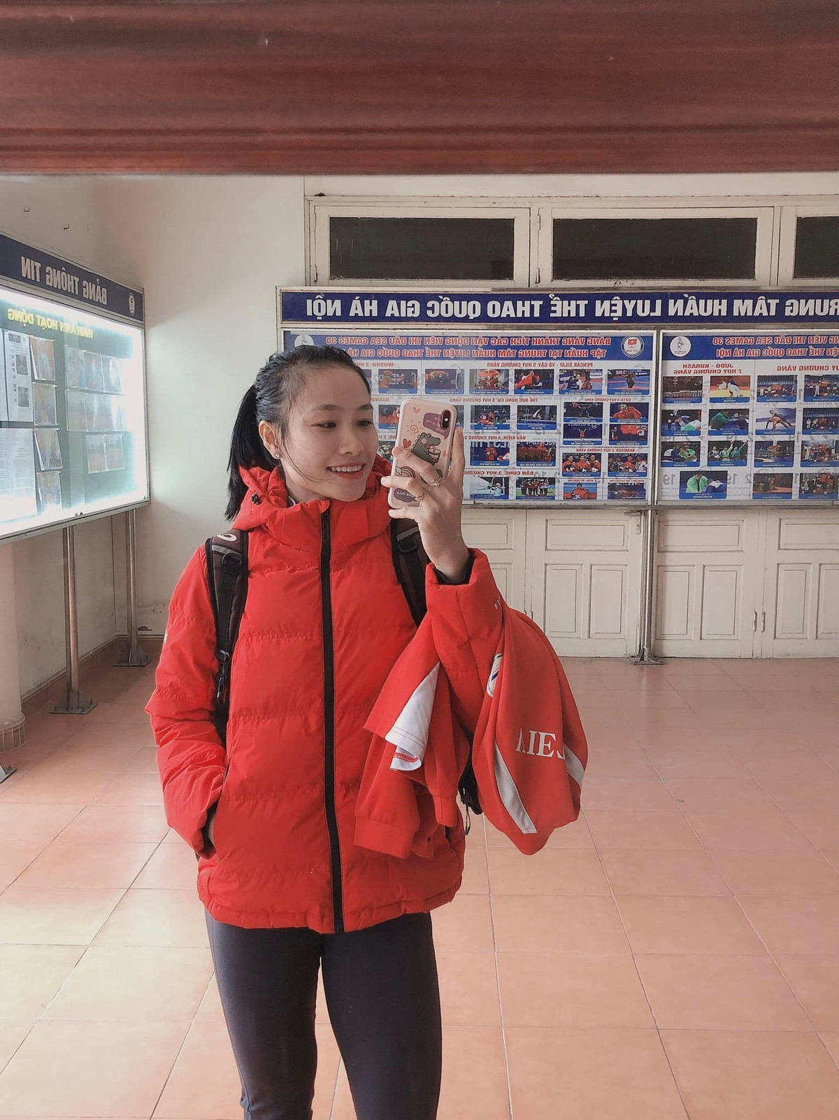 Mỹ Tiên sở hữu chiều cao 1m68 cùng khuôn mặt xinh đẹp. Vì vậy, cô được mệnh danh là hot girl điền kinh Việt Nam.