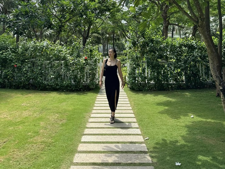 Ngắm loạt khoảnh khắc thời gian gần đây ít ai nghĩ Kim Huệ đã ở độ tuổi U40.