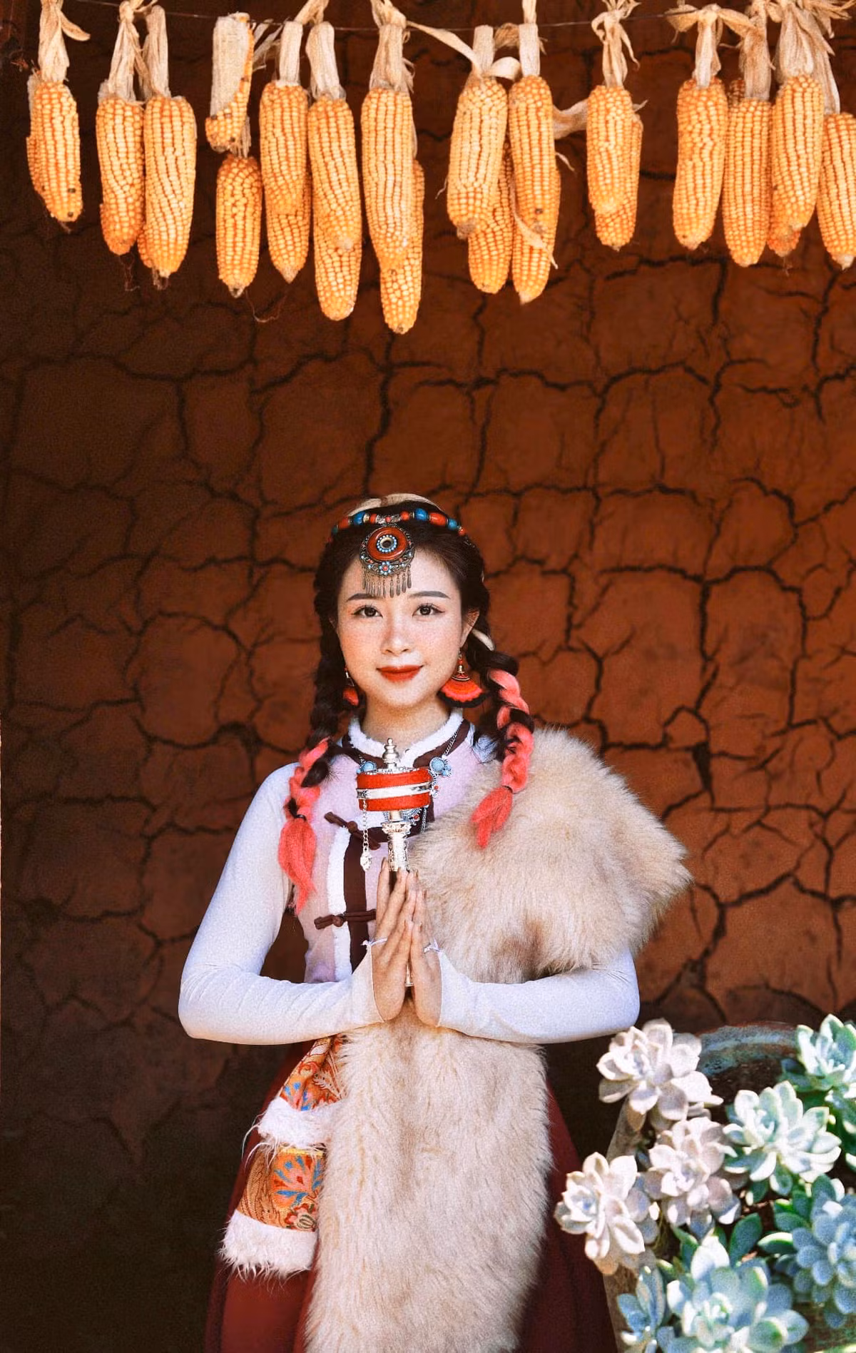 Dù đã làm mẹ nhưng sắc vóc của cô giáo mầm non xứ Nghệ khiến ai nấy đều phải trầm trồ.