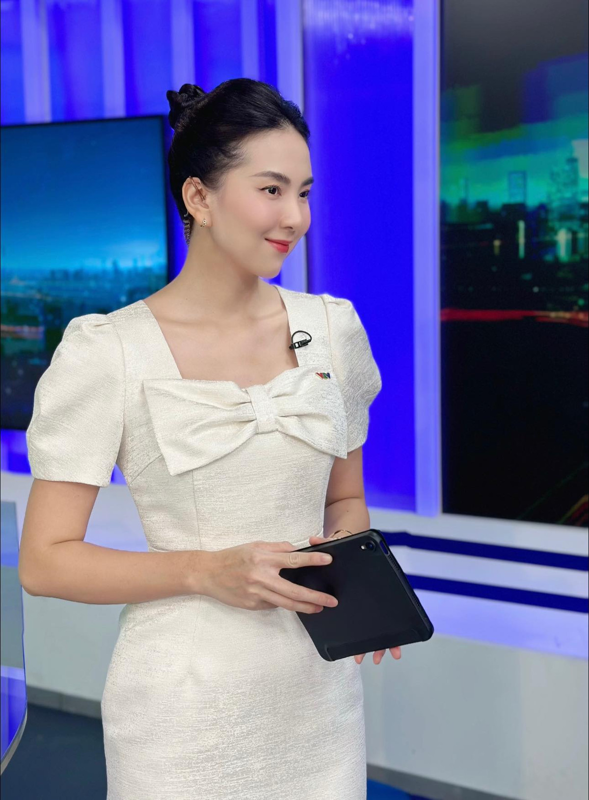 Từng gắn bó nhiều năm với bản tin thời tiết, MC Mai Ngọc là cái tên quen thuộc với khán giả truyền hình.