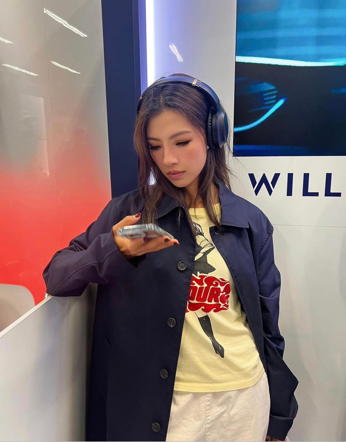 Năm 2017, Lily bắt đầu trở thành tay golf chuyên nghiệp. Thành tích đáng chú ý duy nhất của VĐV người Trung Quốc tính đến thời điểm này là chức vô địch giải Symetra Tour vào tháng 7/2018.