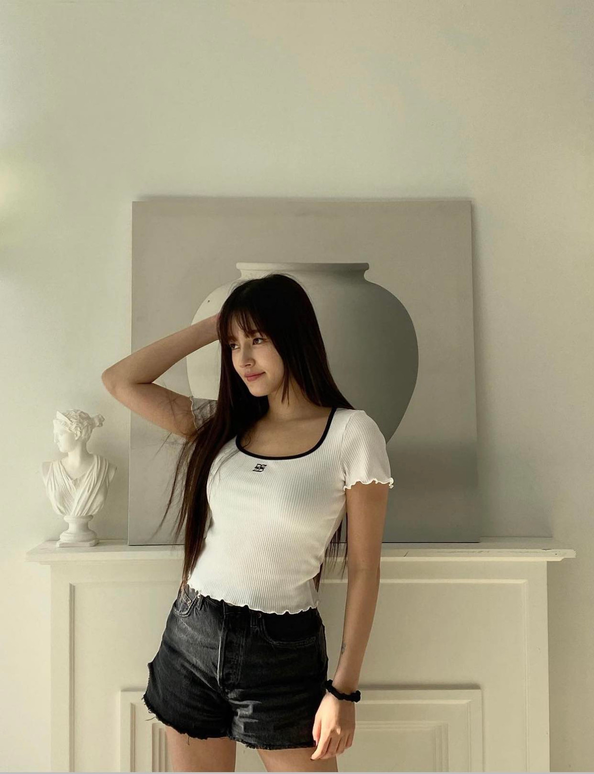 Có lẽ vì những lời chê bai từ người hâm mộ mà Nancy đã tích cực tập nhảy, ăn uống chế độ,... để cơ thể thon gọn hơn.