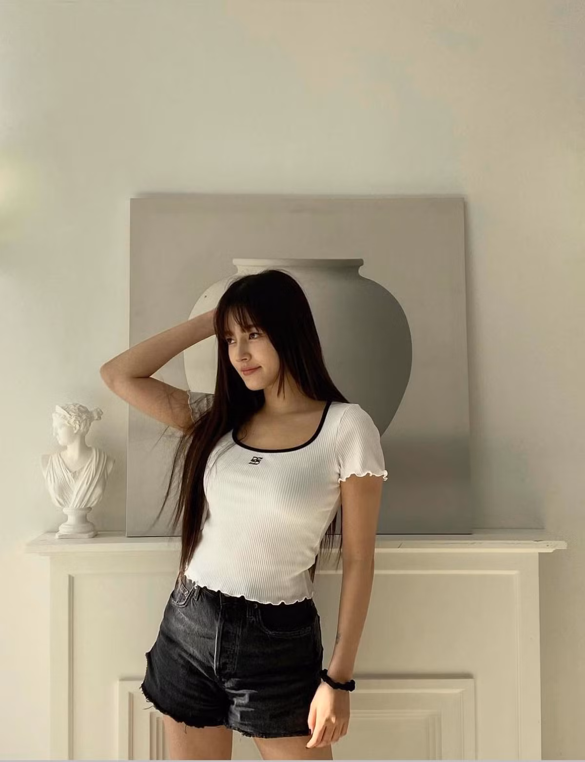 Có lẽ vì những lời chê bai từ người hâm mộ mà Nancy đã tích cực tập nhảy, ăn uống chế độ,... để cơ thể thon gọn hơn.