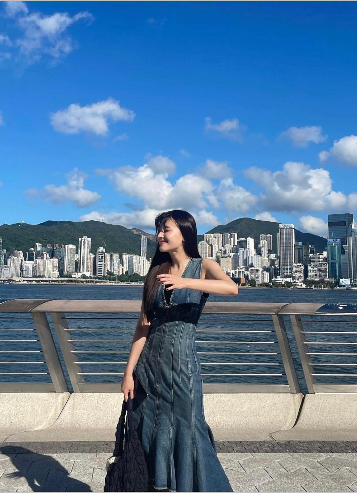 Nancy cho thấy sự "lột xác" rõ rệt về sắc vóc, cô trông thon thả hơn rất nhiều.