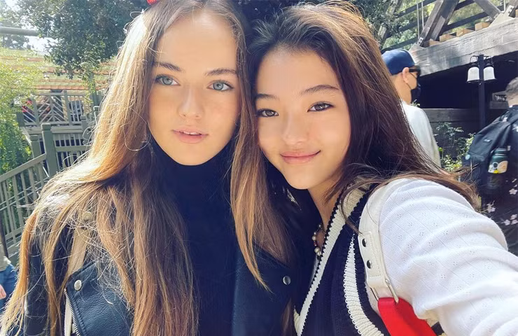 Ella Gross và Kritina Pimenova đều sở hữu trang cá nhân triệu follow.