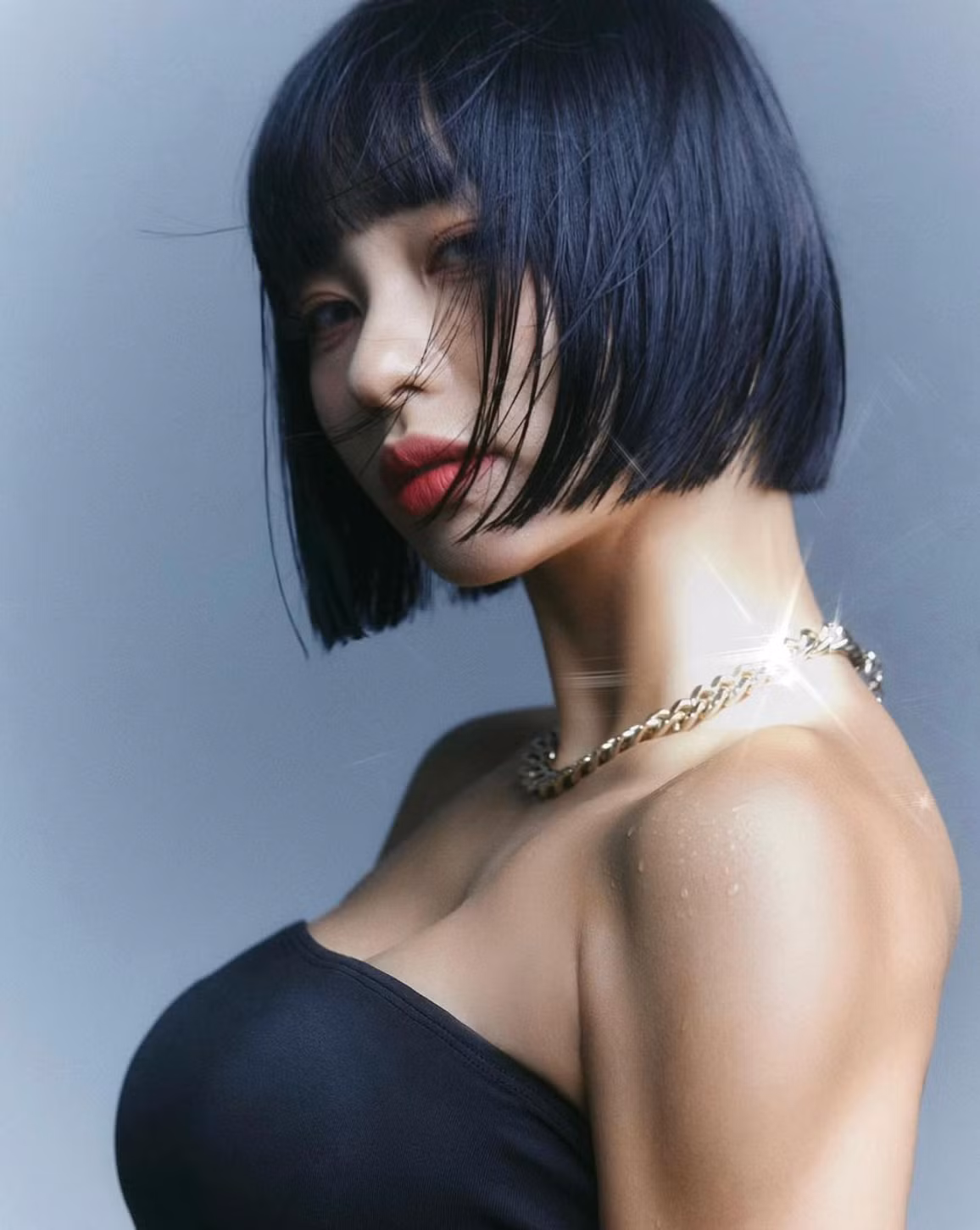 Theo dõi trang cá nhân của cô nàng có thể thấy được, người đẹp xứ Hàn cao 1m80, cơ thể vô cùng chuẩn.