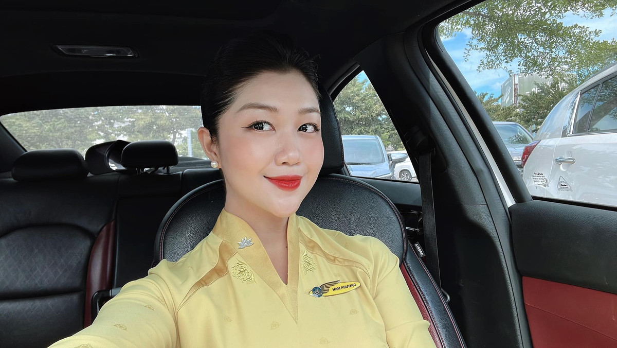 Không chỉ có xuất thân hoàng tộc, người đẹp sinh năm 1990 còn làm bao người ngưỡng mộ bởi sự "tài sắc vẹn toàn" của mình.