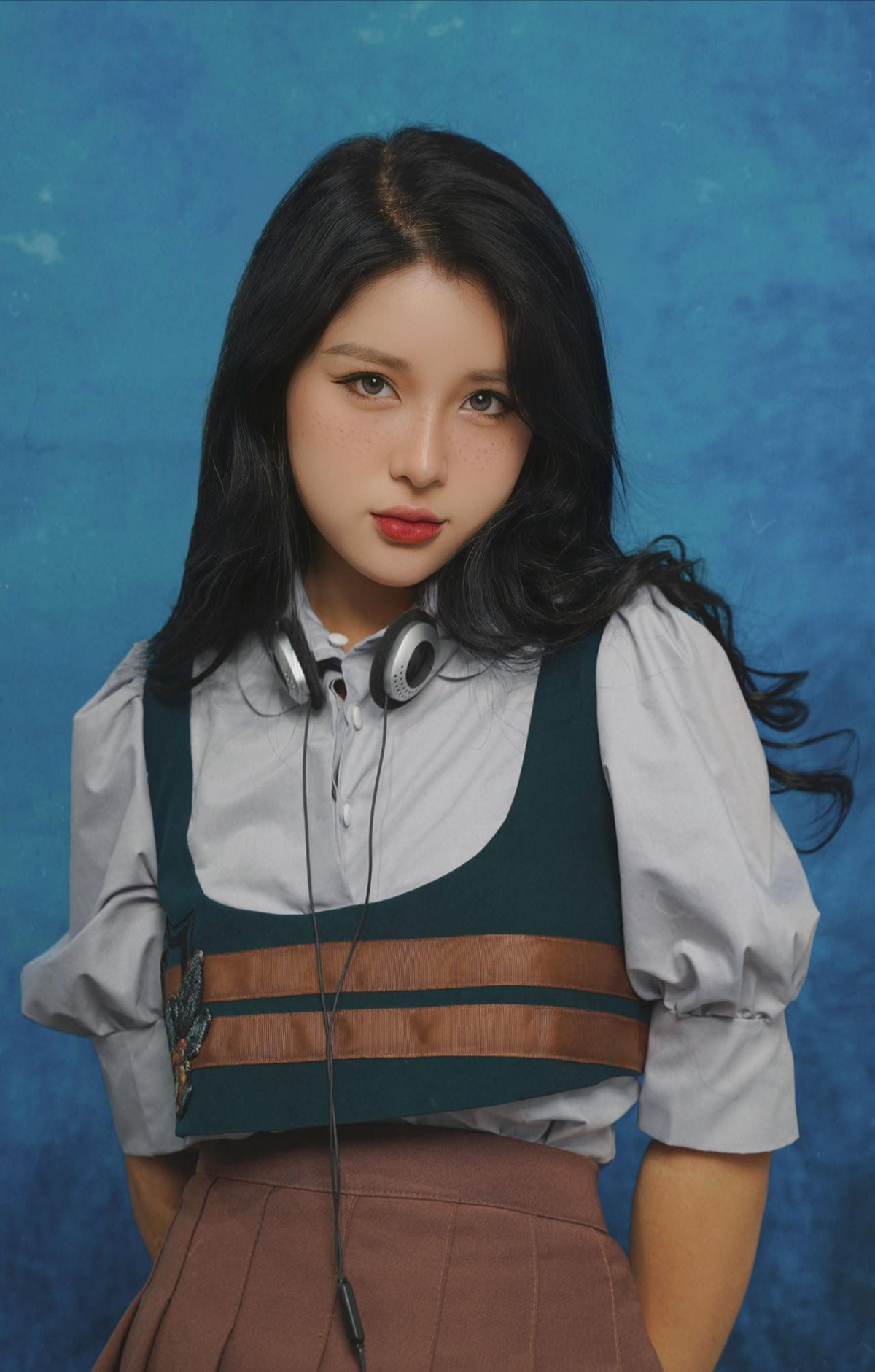 Thanh Nga khẳng định, trước khi được nhiều người chú ý cô là một giáo viên thì sau khi nổi tiếng, cô vẫn như vậy. Ảnh: FBNV